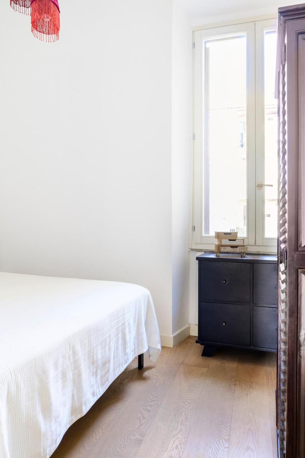 Principe House, Rome, 3 Bedroom 2 Bath, Elegant Full Of Light * Rom